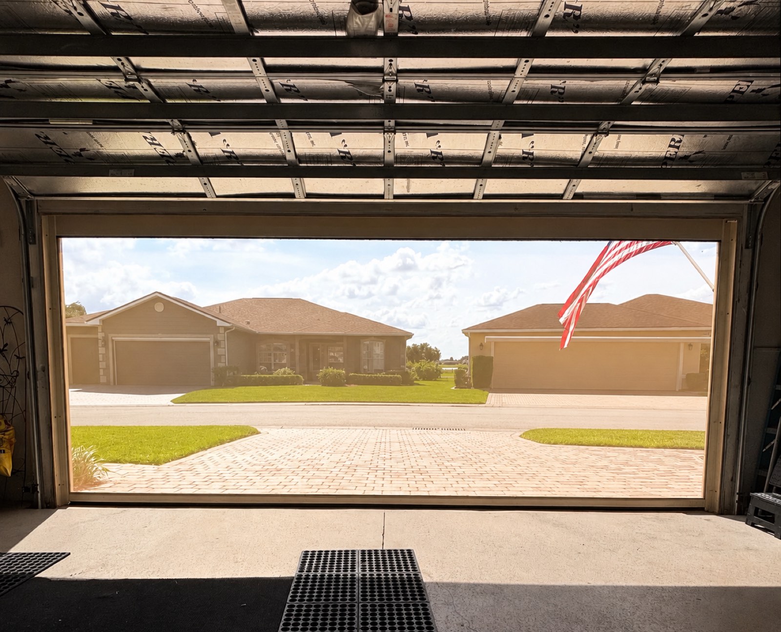 interior view privacy screen